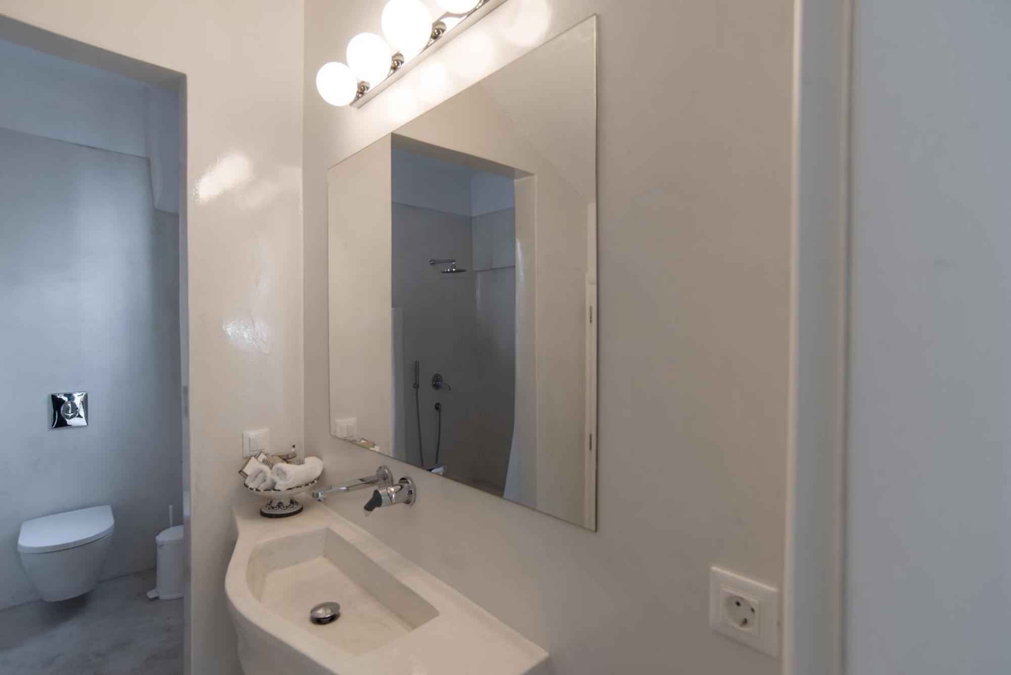 Lagadi Suites By K&K Mesaria Chambre photo